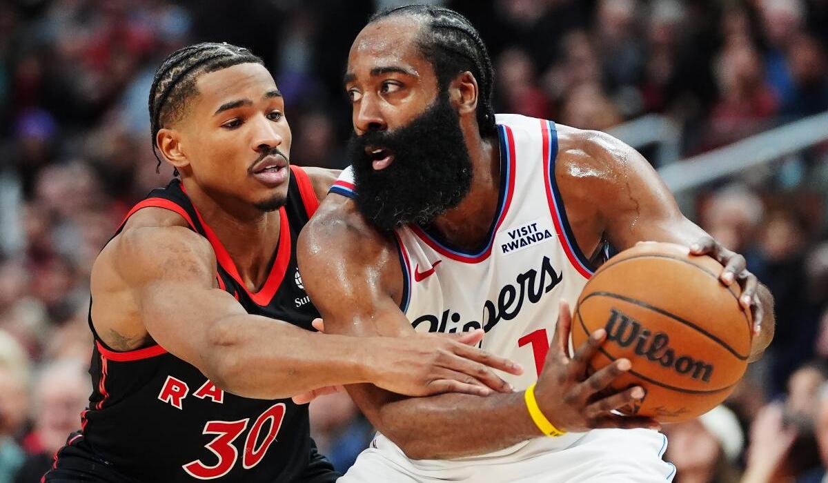 هاردن يقود كليبرز لفوز مثير على رابتورز ويواصل سلسلة الانتصارات | شاهد