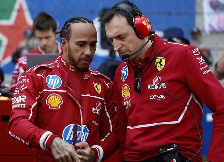 فورمولا 1... نهاية الشراكة بين هاميلتون وأدامي بعد موسم متوتر مع فيراري