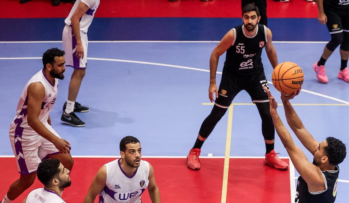 سلة الأهلي تحسم مواجهة الاتصالات بعد عودة قوية في الفترة الرابعة