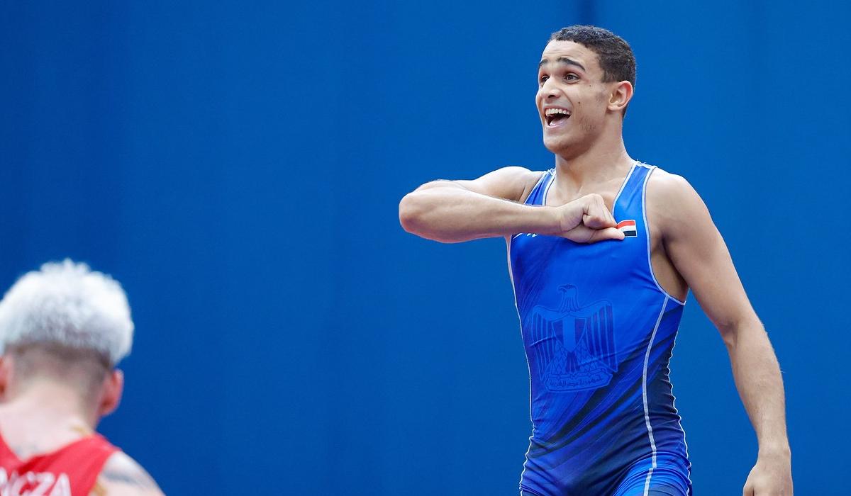 مصطفى حسين يتوج بذهبية بطولة التصنيف العالمي للمصارعة الرومانية