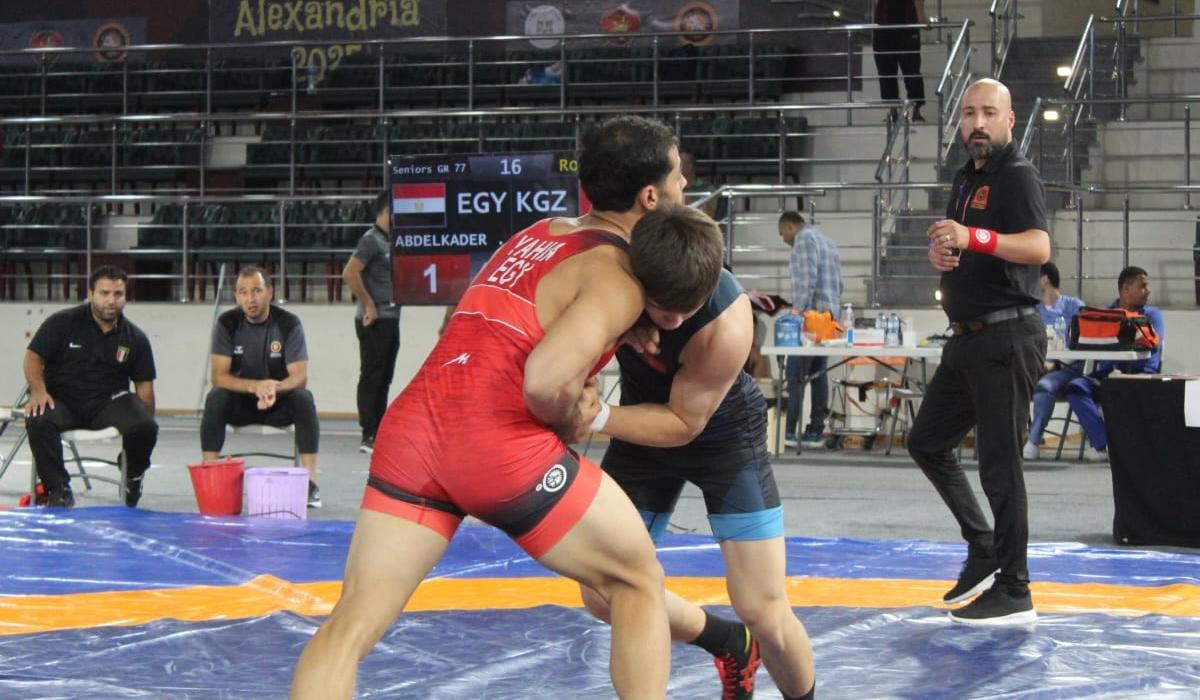 عمر أمين يحرز برونزية بطولة إلكسندر ميدفيد الدولية للمصارعة في بيلاروسيا