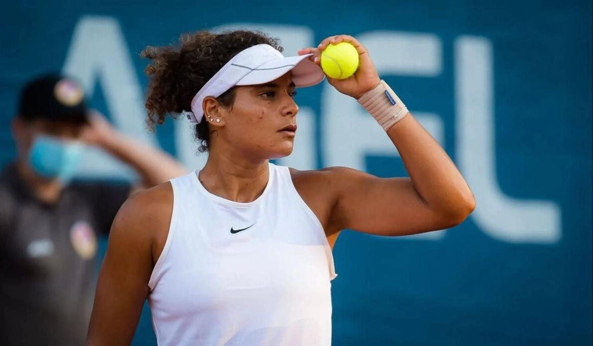 ميار شريف تواصل التألق وتبلغ نصف نهائي دوبروفنيك للتنس