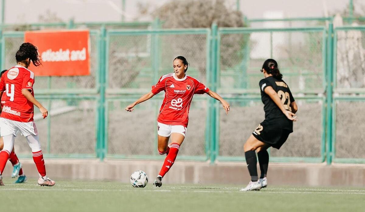 صراع مشتعل على قمة دوري الكرة النسائية بين مسار والأهلي