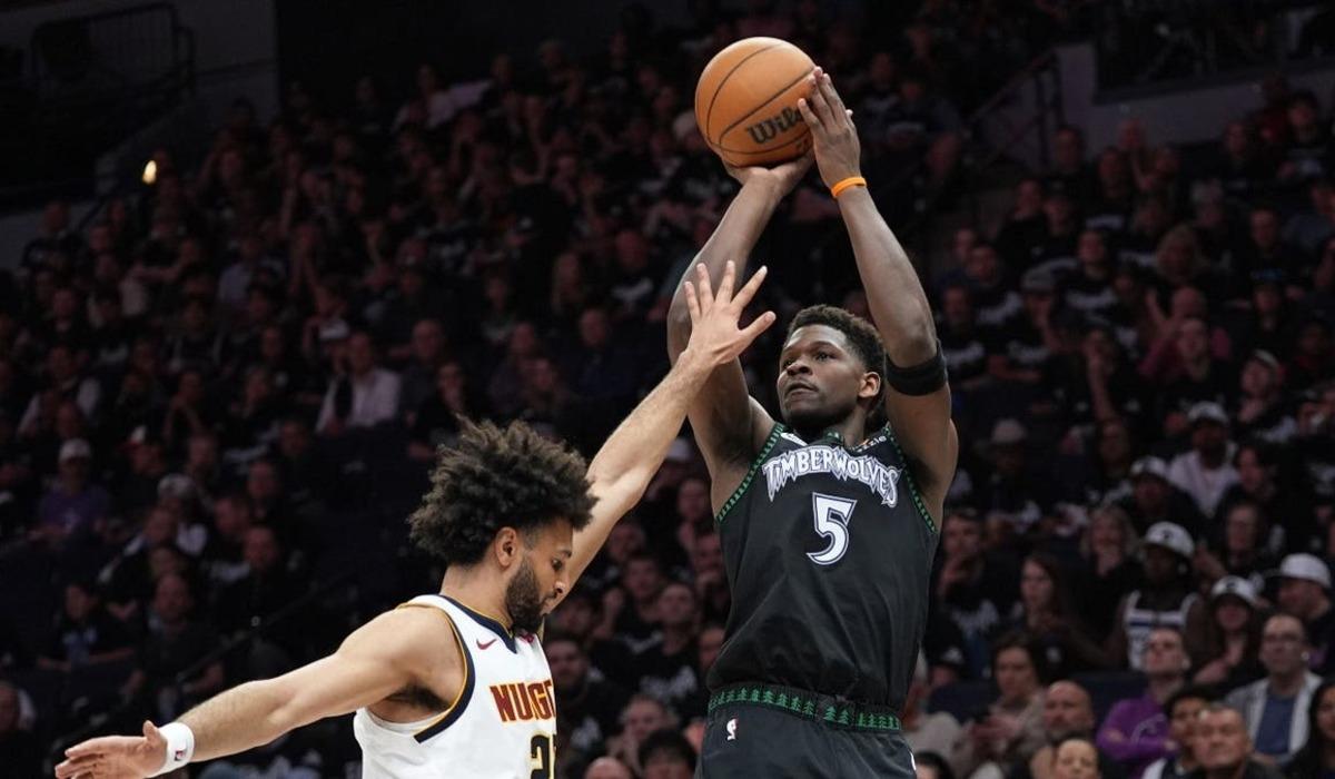 NBA... مينيسوتا يقترب من التأهل بعد إسقاط دنفر والتقدم 3-1 في البلاي اوف