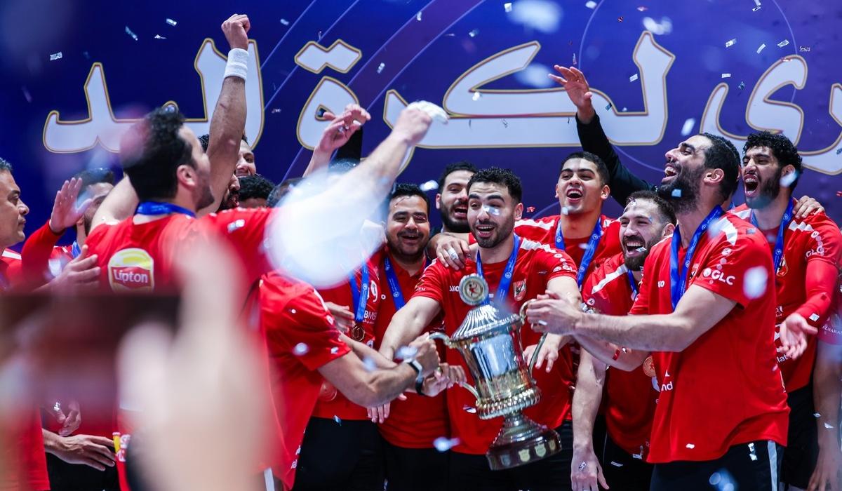 الأهلي يتوج بكأس مصر لكرة اليد