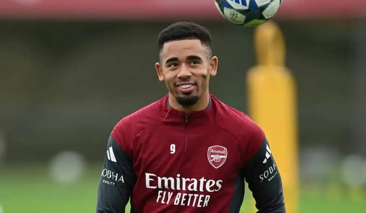 آرسنال يعلن قيد جيسوس في قائمته الأوروبية