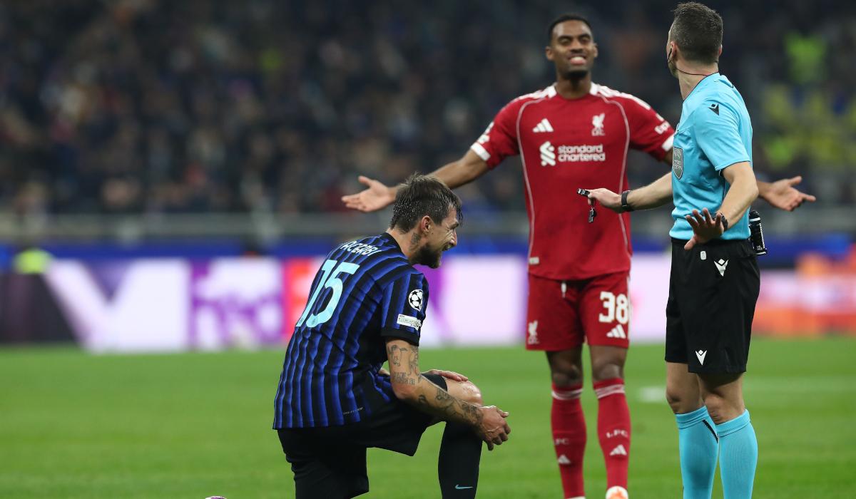 أتشيربي يغيب عن إنتر لنهاية العام