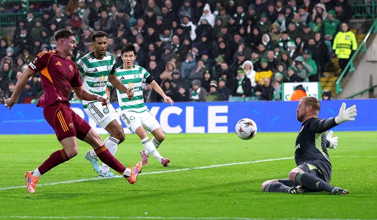 مدرب روما يشيد بفيرجسون وسط أنباء عن إنهاء إعارته مبكرا