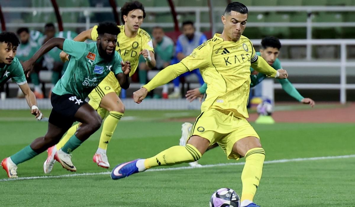 النصر يستعيد الصدارة بخماسية في شباك النجمة 