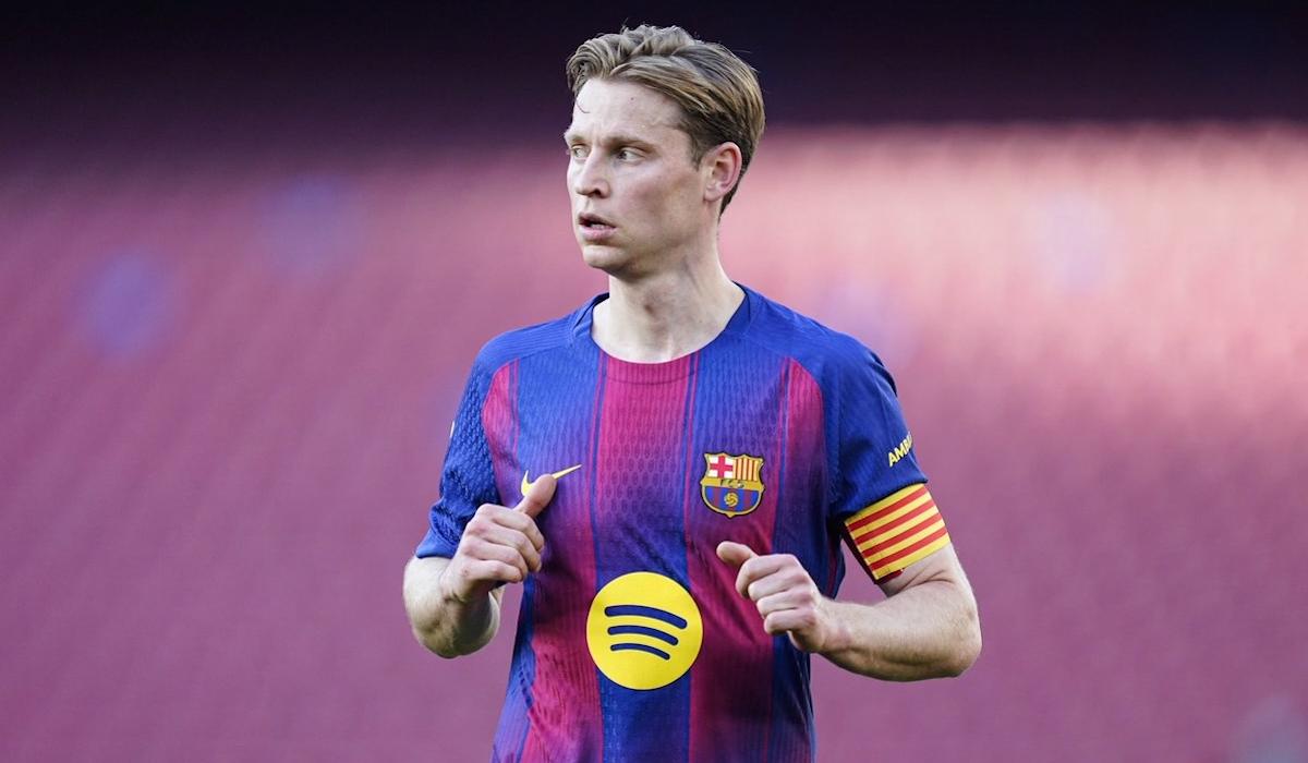 برشلونه يفقد دي يونج شهر ونصف