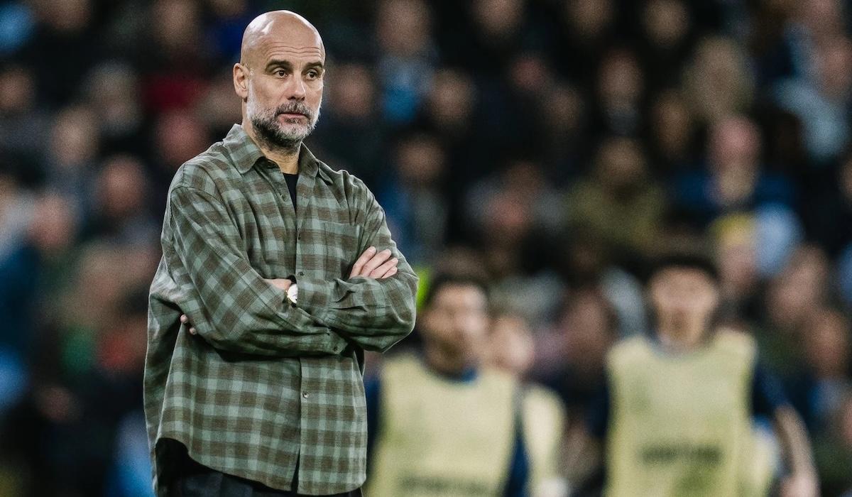 جوارديولا: سيتي في مرحلة البناء، والطرد جعل المباراة صعبة