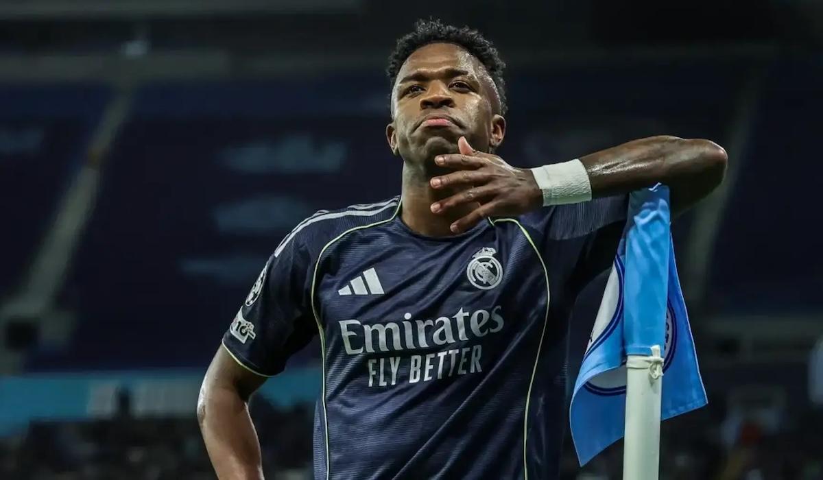 اليويفا يعلن عن المرشحين للاعب الأسبوع بأبطال أوروبا