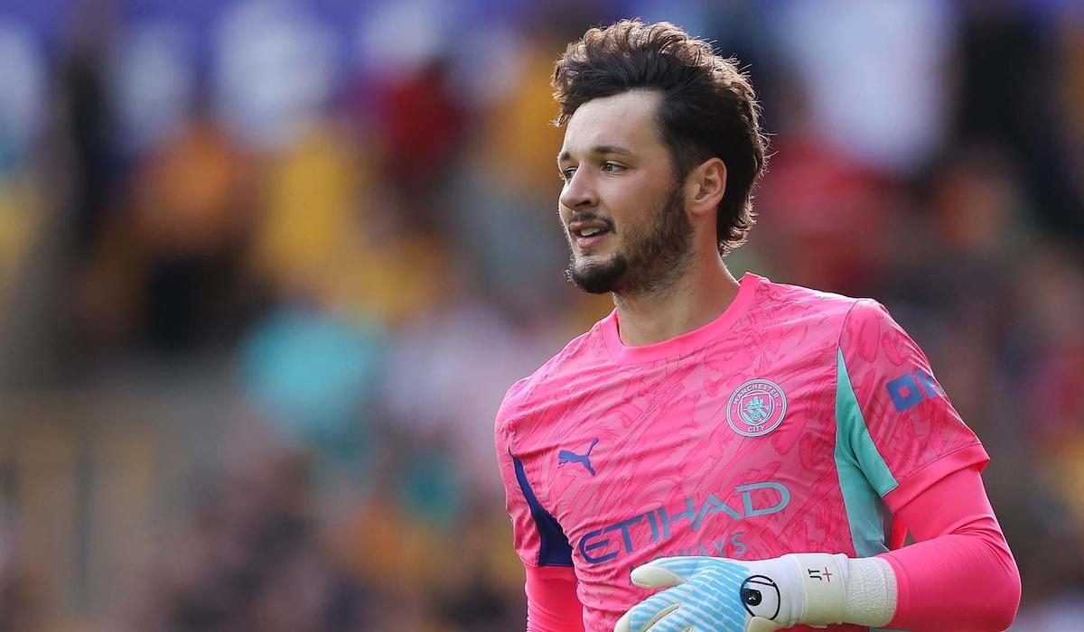 جوارديولا: ترافورد سيحرس مرمى سيتي في النهائي ضد آرسنال