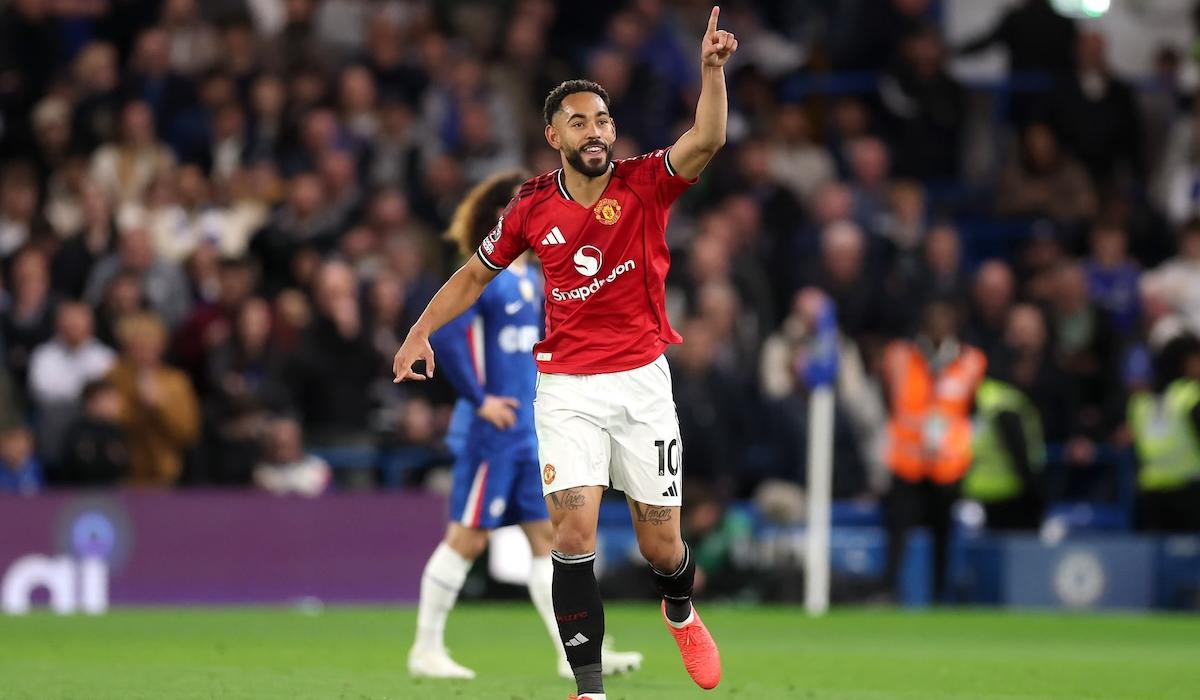 مانشستر يونايتد يزيد من أوجاع تشيلسي 