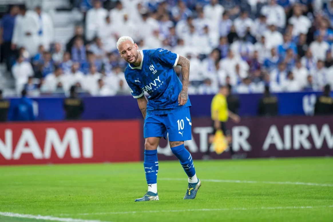 الهلال يوضح طبيعة إصابة نيمار