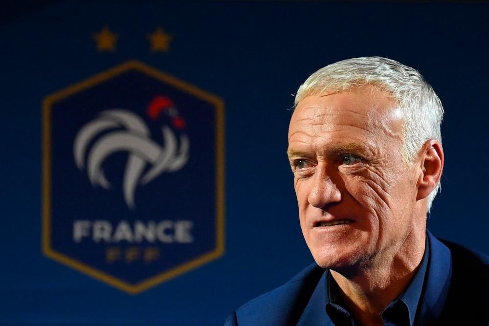 ديشامب يستعد للرحيل عن تدريب فرنسا