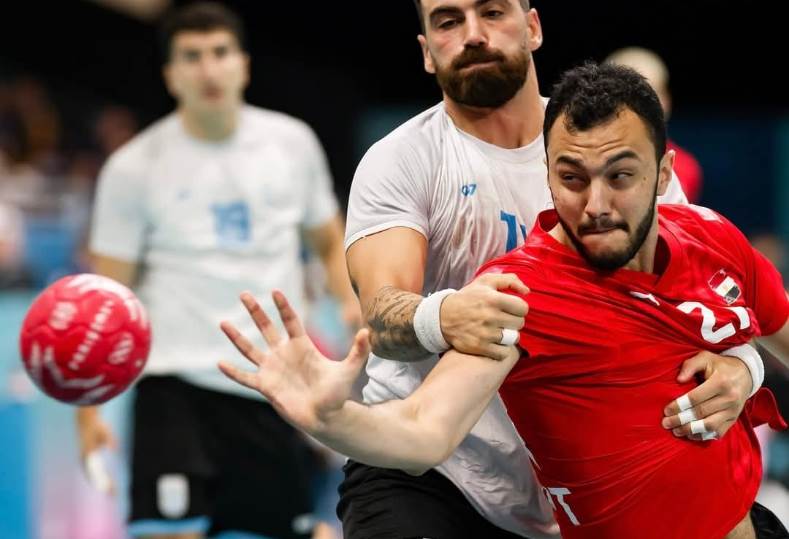 محمد طارق بدلا من خالد وليد بقائمة منتخب اليد في بطولة العالم