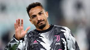 دانيلو يقرر العودة للدوري البرازيلي