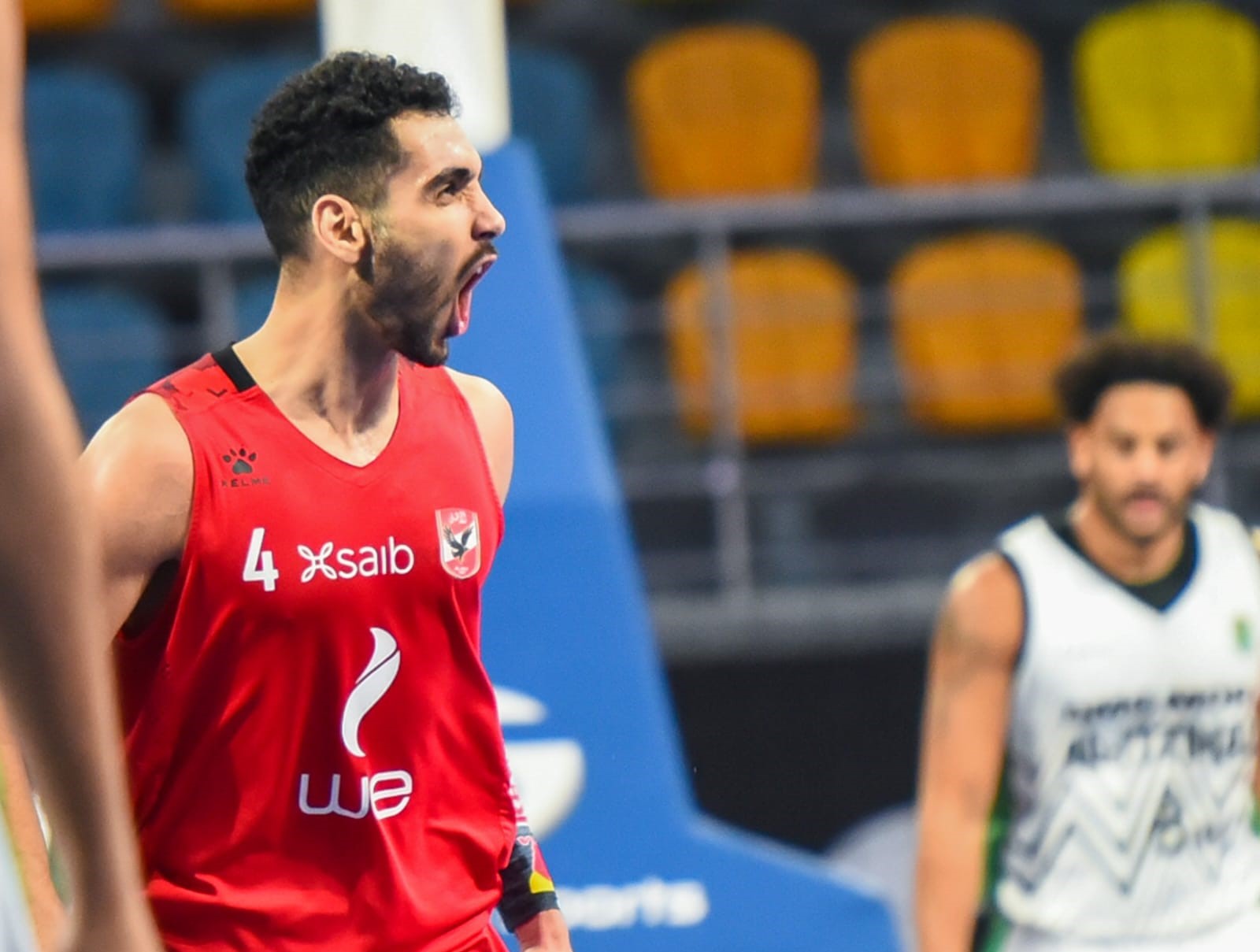وكيل إيهاب أمين: التجديد للأهلي أولوية للاعب