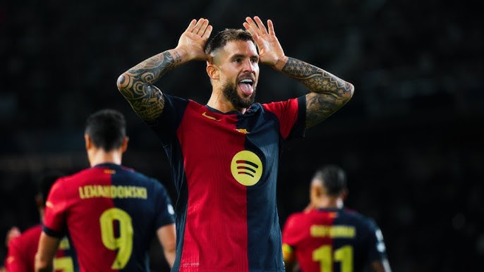 برشلونه يتوصل لاتفاق مع مارتينيز لتجديد عقده