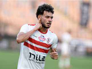 الزمالك يفتقد دونجا أمام زد لتراكم الإنذارات