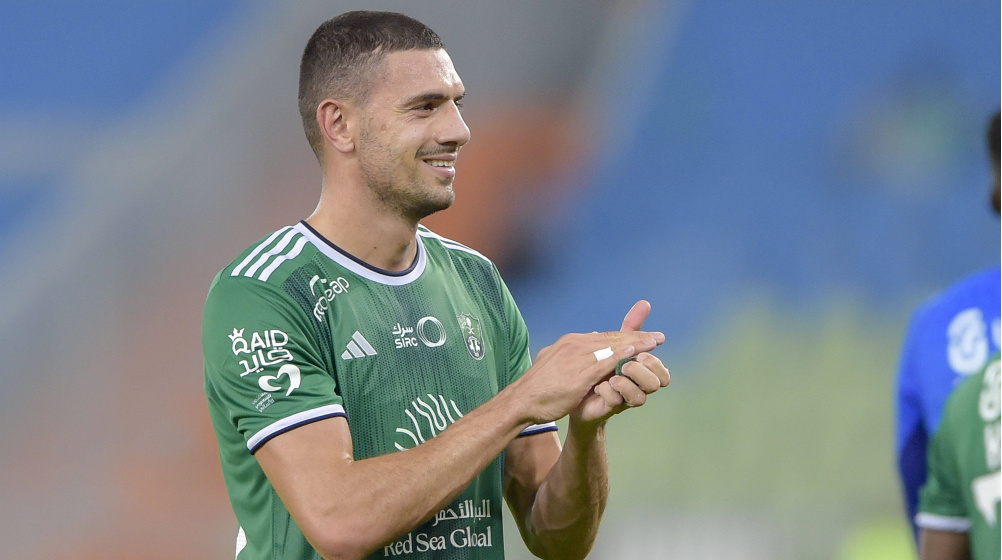 ديميرال مطلوب في نابولي