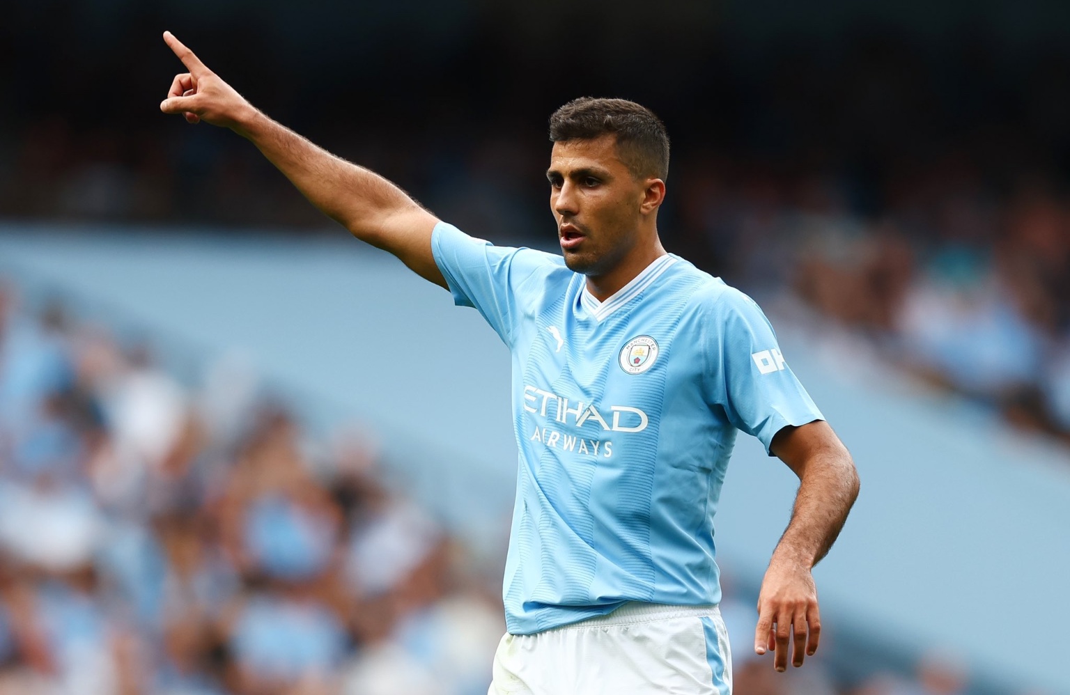 جوارديولا يأمل في لحاق رودري بكأس العالم للأندية