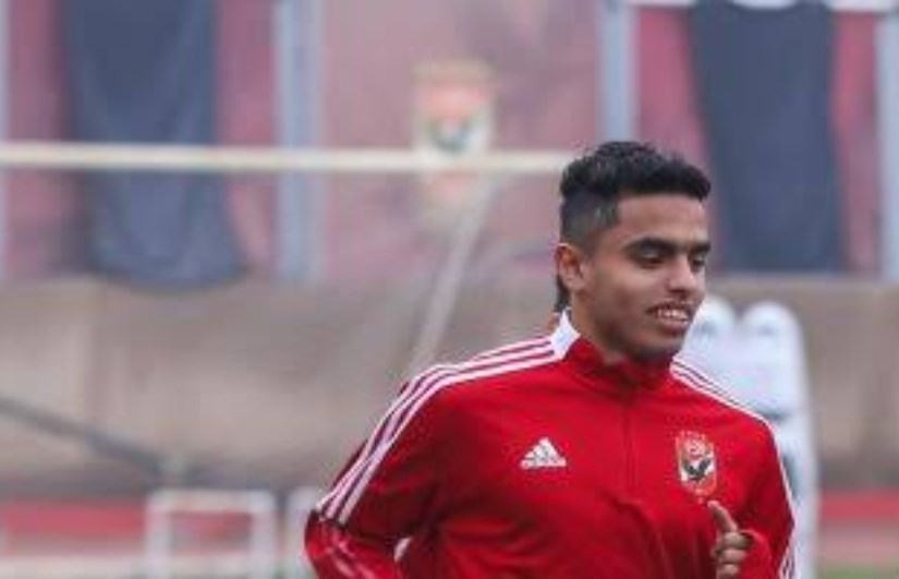 الأهلي يستعد لبدء مفاوضات تجديد عقد الدبيس