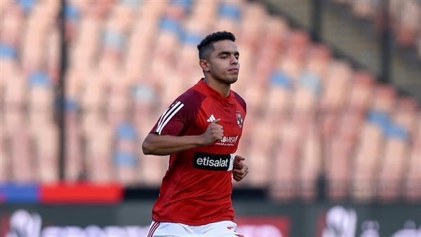 الأهلي يستعد لفتح باب المفاوضات مع الدبيس لتجديد عقده