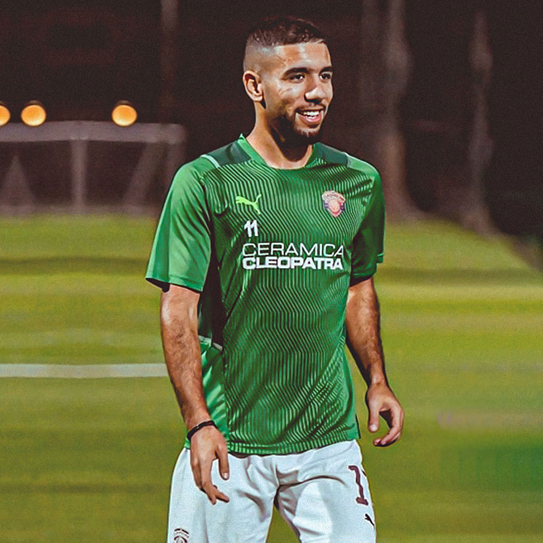 سيراميكا يوضح حقيقة انتقال قندوسي للزمالك