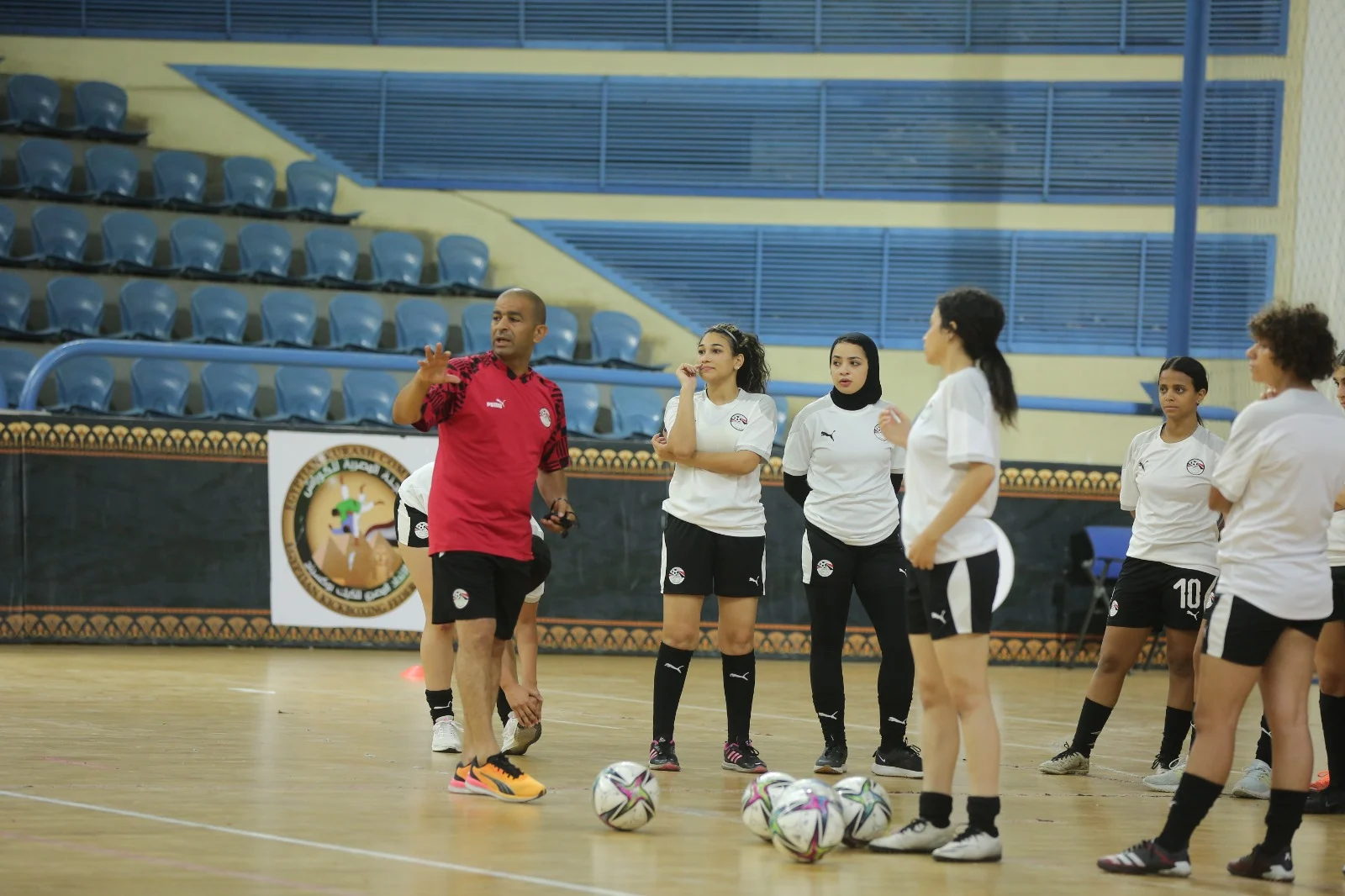 منتخب سيدات الصالات يخسر من أنجولا في بطولة أمم افريقيا