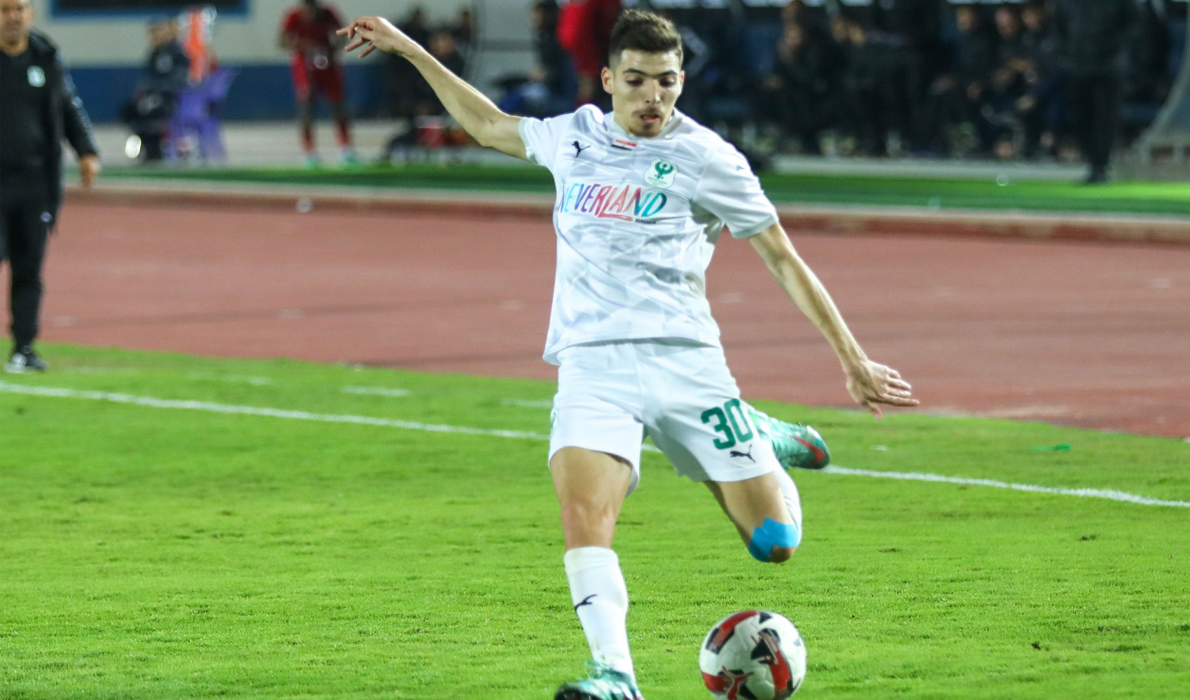 المصري يطمئن على جاهزية دغموم قبل لقاء الزمالك