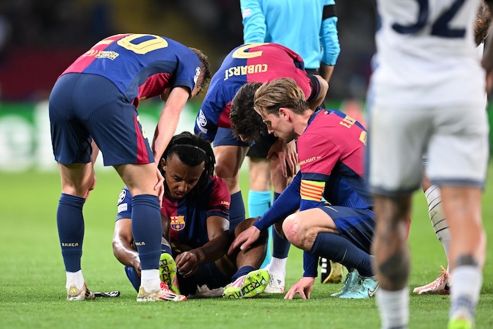 ظهير برشلونه مهدد بالغياب عن الكلاسيكو