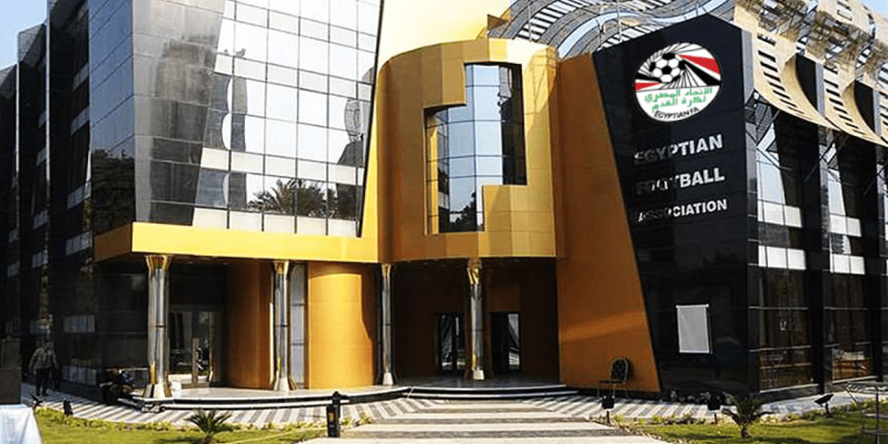 اتحاد الكرة يخاطب الأندية بشأن تراخيص اللاعبين والمدربين
