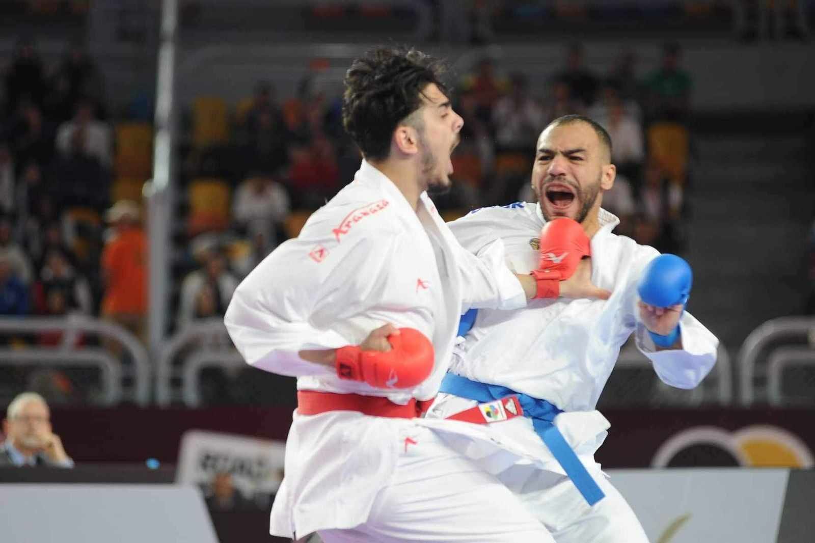 عبد الله ممدوح يحصد ذهبية الدوري العالمي للكاراتيه