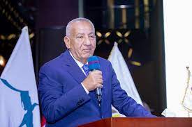 المدرب الأجنبي الأقرب لقيادة المصري