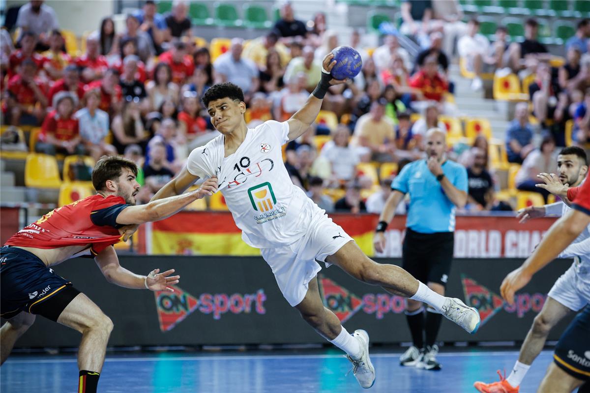 منتخب شباب اليد يتأهل إلى ربع نهائي بطولة العالم رغم الخسارة من ألمانيا