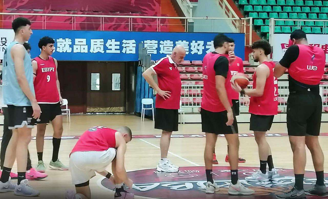 منتخب السلة الأوليمبي يفوز على كولومبيا وديا