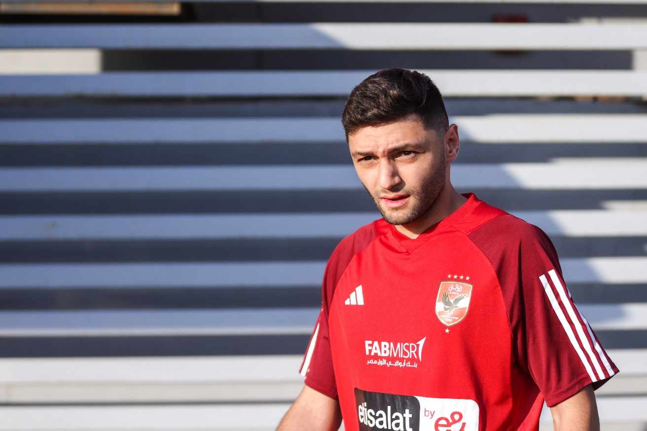 الأهلي يتراجع ويرفض رحيل كريم نيدفيد