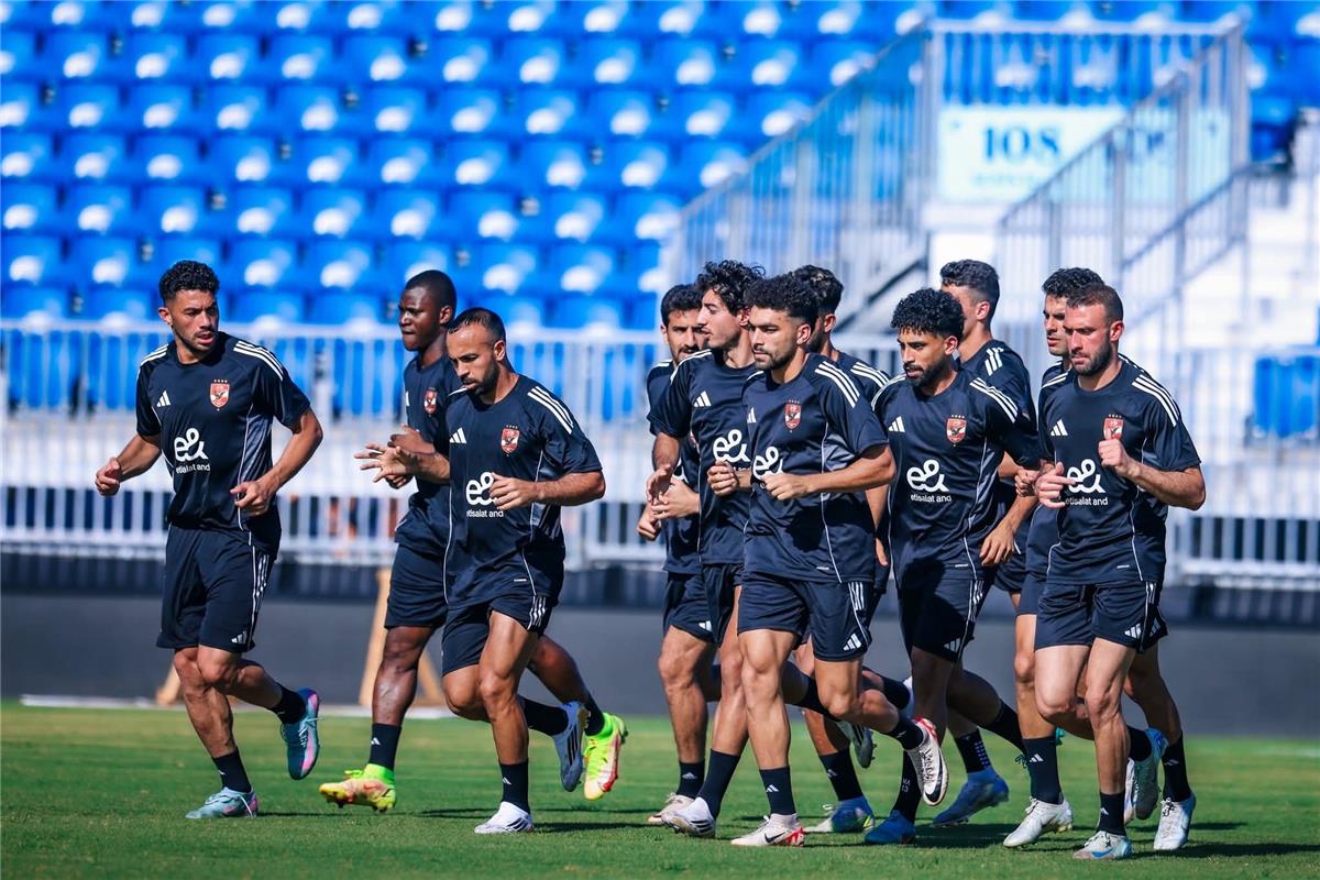الأهلي يخوض تدريبه الأول في تونس