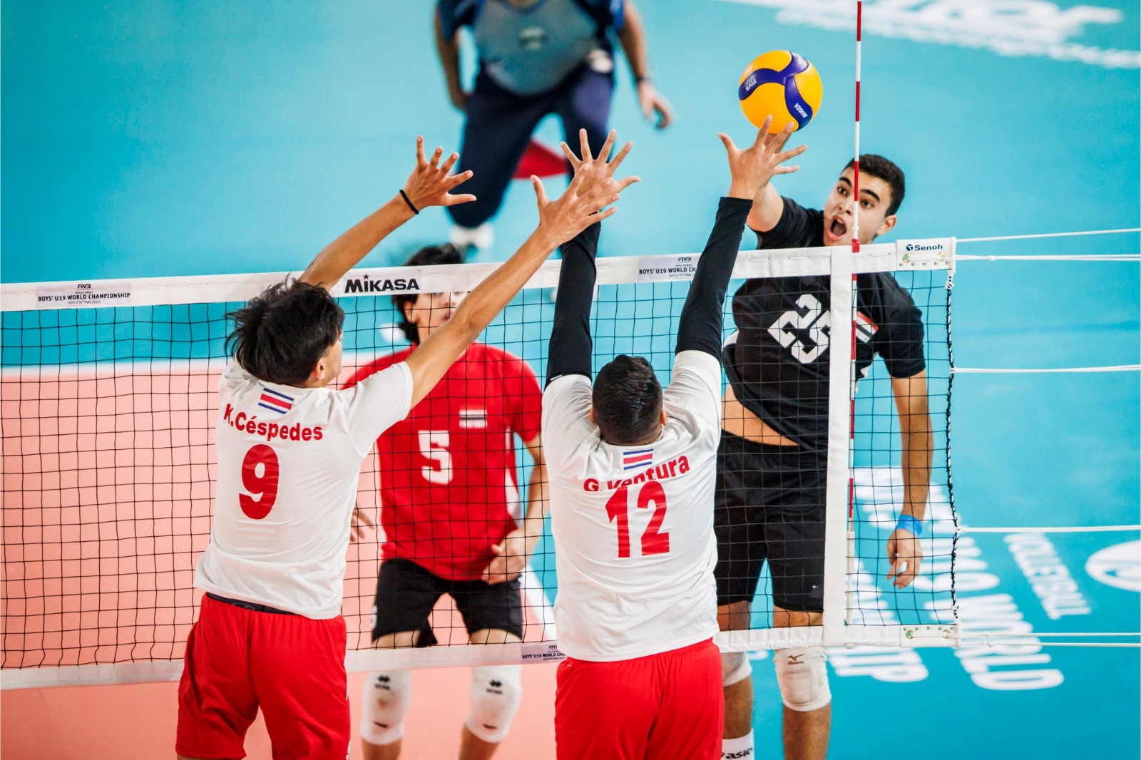 منتخب شباب الطائرة يعلن قائمته النهائية لبطولة العالم بأوزبكستان