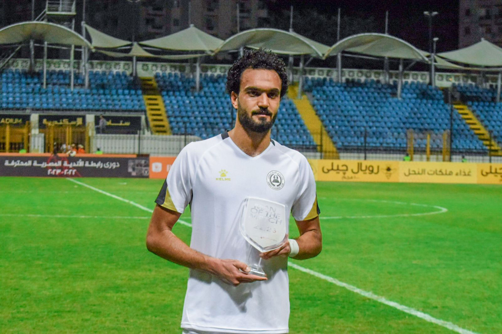 زد يمنح زيكو الضوء الأخضر للرحيل