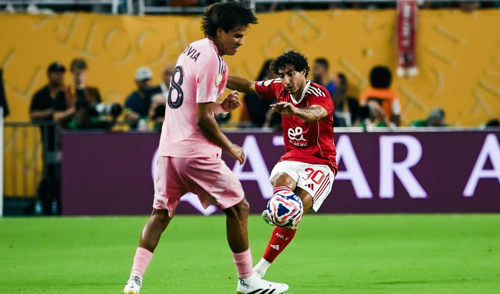 هاني: لا يمكن مساومة الأهلي في أي وقت