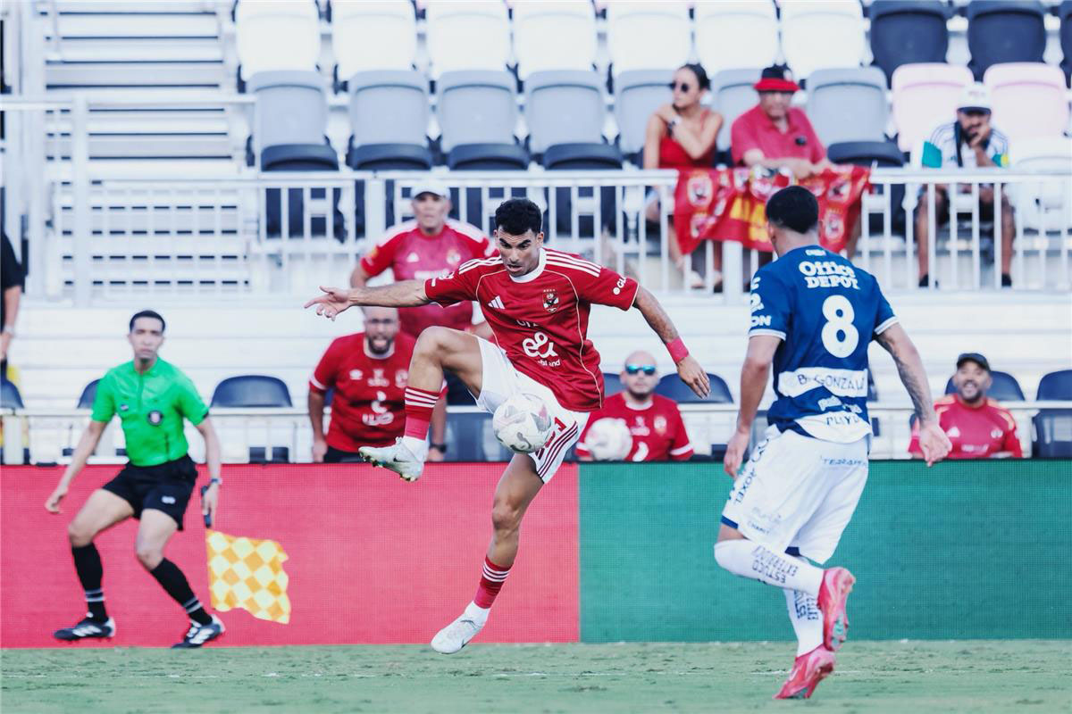 اتحاد الكرة يبدأ في فحص شكاوى زيزو والزمالك