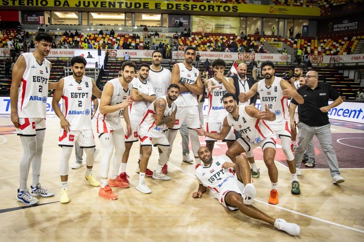 منتخب مصر للسلة يهزم السنغال ويحجز مقعده في ربع نهائي الأفروباسكت