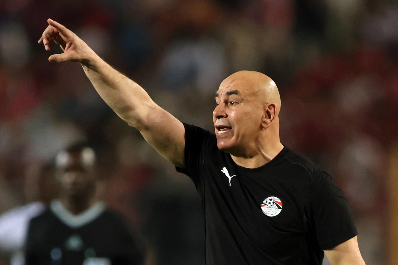 حسام حسن يستقر على ضم الونش وعبد المجيد لمعسكر المنتخب