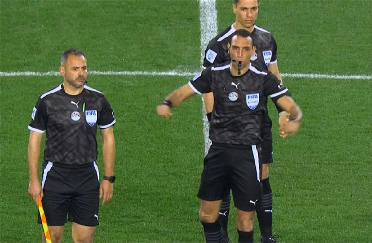 تعيين محمود بسيوني حكما لمباراة الزمالك ووادي دجلة