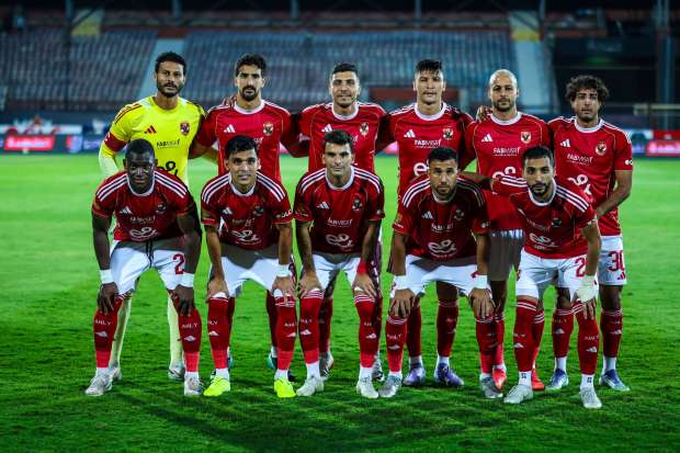 الأهلي يستعيد الثنائي المصاب أمام إنبي وغياب كريم فؤاد