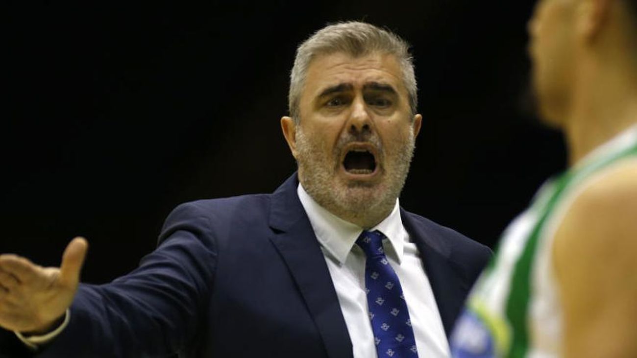 الاتحاد السكندري يتعاقد مع الإسباني كوينتانا لتدريب فريق السلة