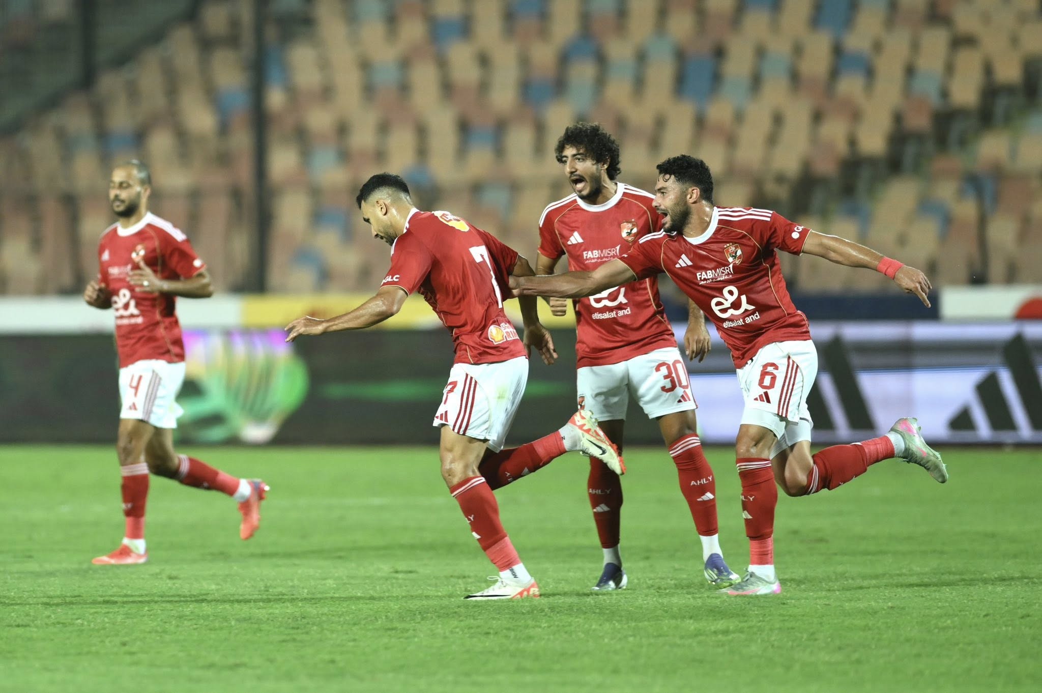 فوز عسير للأهلي أمام سيراميكا
